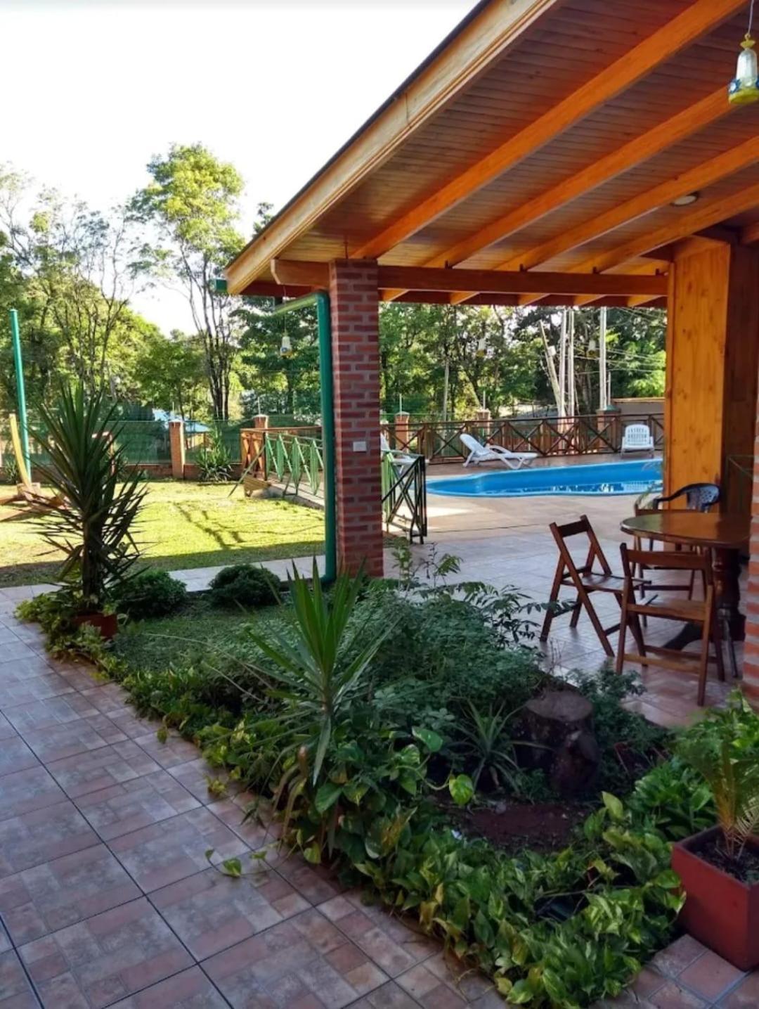 Cabanas Paseo Del Yacaratia Πουέρτο Ιγκουασού Εξωτερικό φωτογραφία