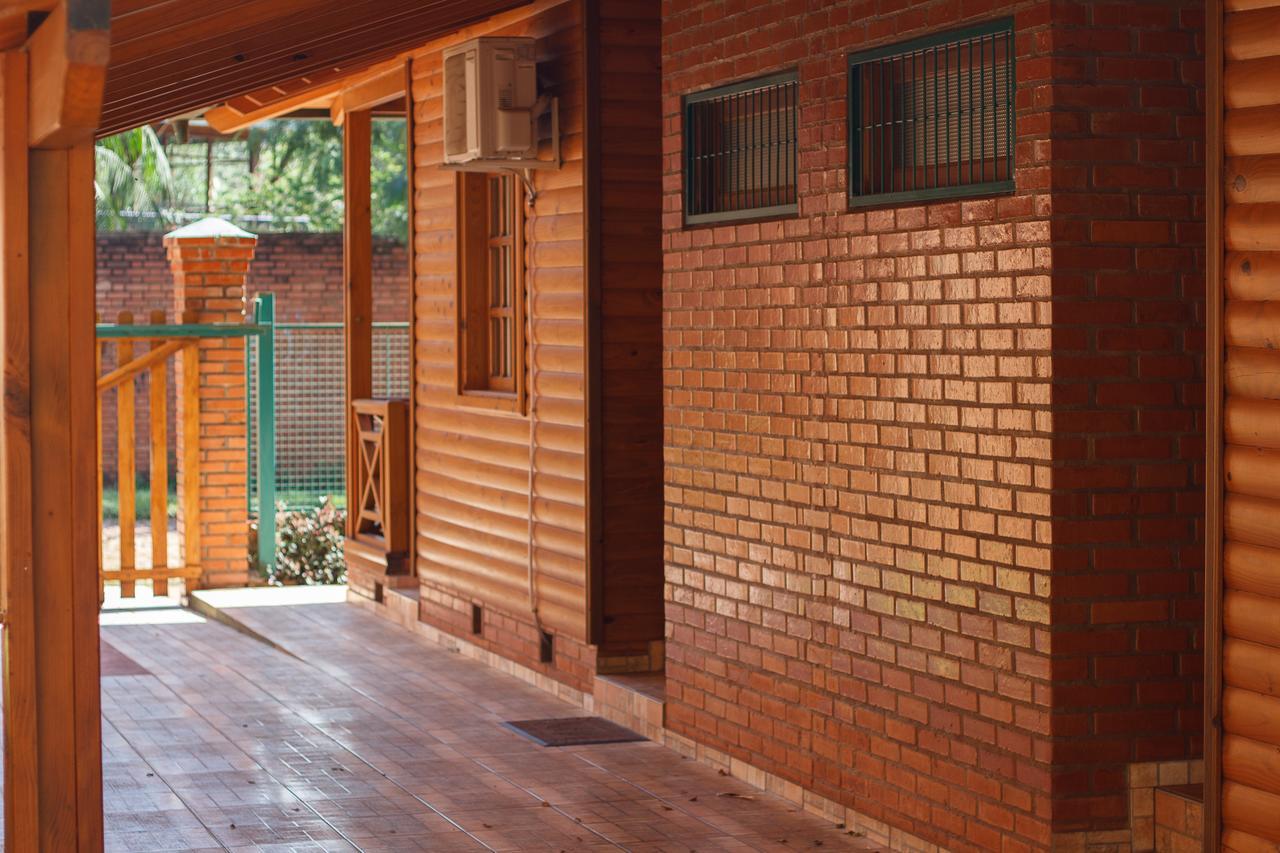 Cabanas Paseo Del Yacaratia Πουέρτο Ιγκουασού Εξωτερικό φωτογραφία